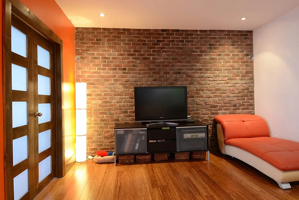 Briquette-Vieux-Montreal_L4014-6