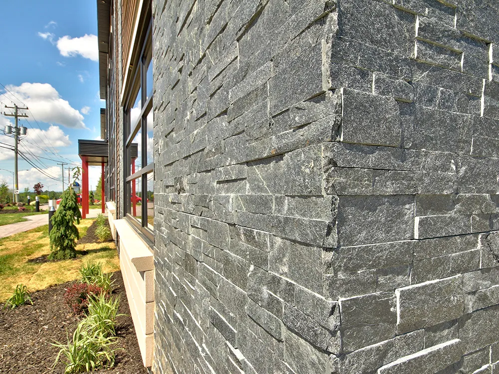 Quartzite-noire-pierre-naturelle_LCS-154-7-5