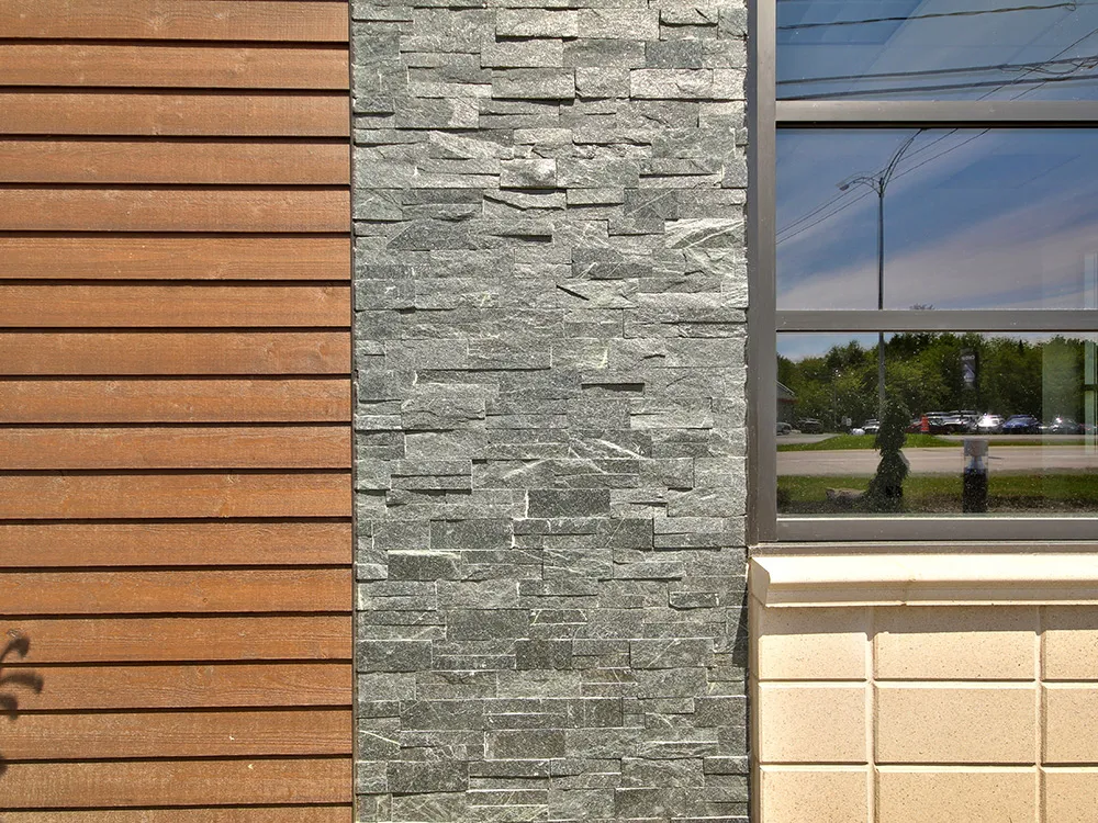 Quartzite-noire-pierre-naturelle_LCS-154-7-6